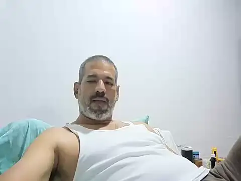 jackbigcock11 online show from May 26, 9:55 pm
