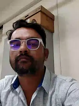 suton1 online show from December 9, 10:11 am