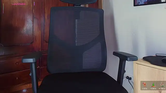 HenryBenso online show from November 16, 10:50 am