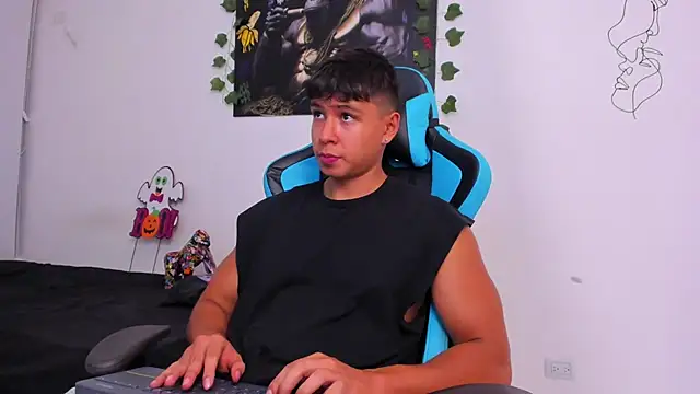 Bray Kevin online show from December 24, 12:44 am