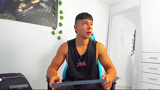 Bray Kevin online show from March 11, 3:45 pm