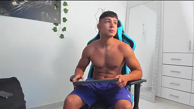 Bray Kevin online show from February 19, 2:01 am