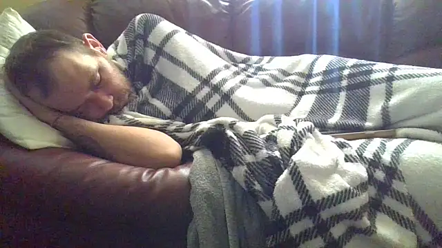 Snapshot of sdmsilver1983 chatting on March 8, 1:34 pm sdmsilver1983 online show from March 8, 1:34 pm