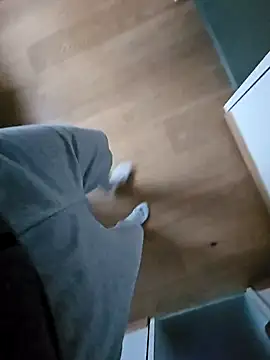 Snapshot of thesmiledoc chatting on December 22, 8:05 am thesmiledoc online show from December 22, 8:05 am