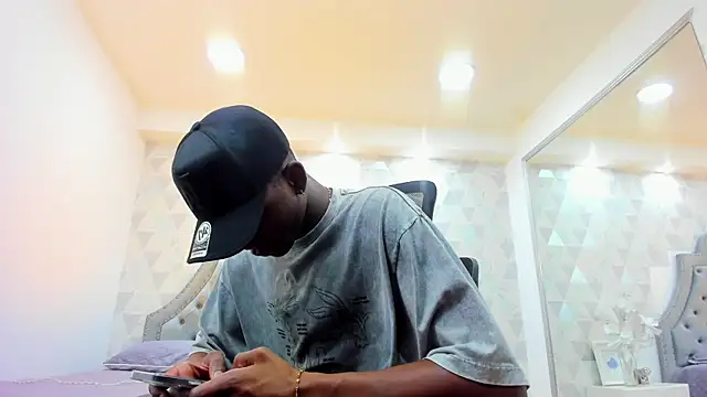 JacksonMuller  online show from January 17, 3:32 pm