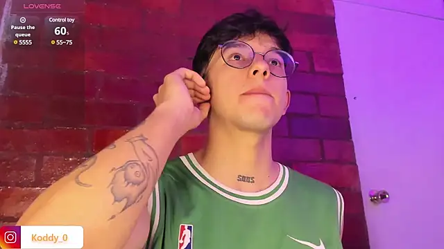 koddy 0 online show from December 14, 2:45 am