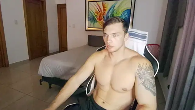 YourHotGreg online show from September 26, 4:32 am