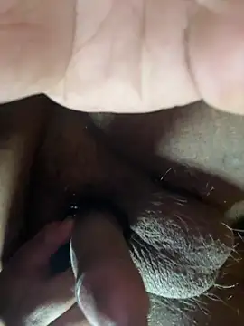 Snapshot of girls_lovers90 chatting on October 21, 5:49 pm girls lovers90 online show from October 21, 5:49 pm