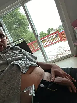 javierxxx28 online show from July 5, 12:12 pm