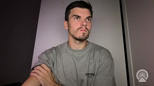 jessilin online show from October 16, 11:02 pm