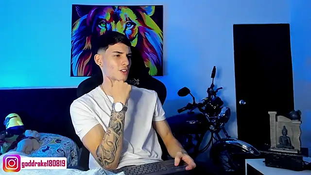 god drake online show from January 2, 9:39 pm