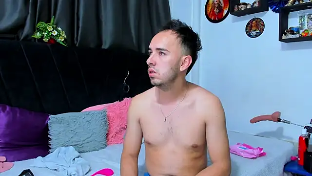 big-dicktop23 online show from May 24, 7:53 pm