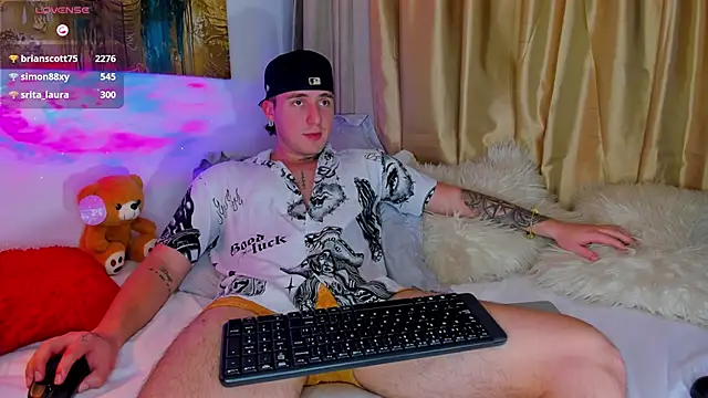 liam oficial02 online show from November 30, 4:58 am