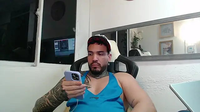 Angel sex latin online show from December 5, 8:11 am