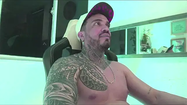 Angel sex latin online show from December 31, 2:51 am