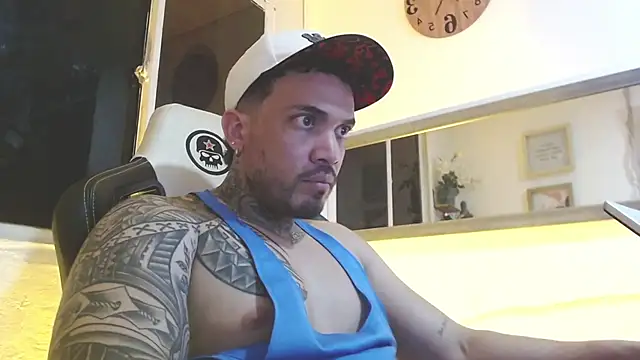 Angel sex latin online show from February 25, 5:19 am