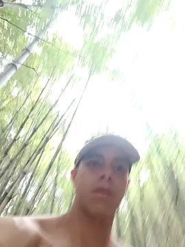 Restrepo300 online show from November 29, 5:59 pm