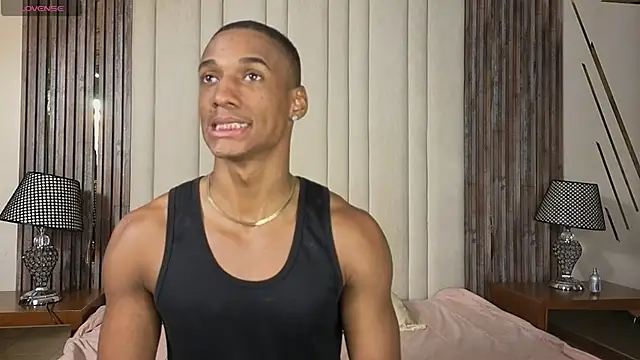 Malkongarcia online show from February 7, 9:20 pm