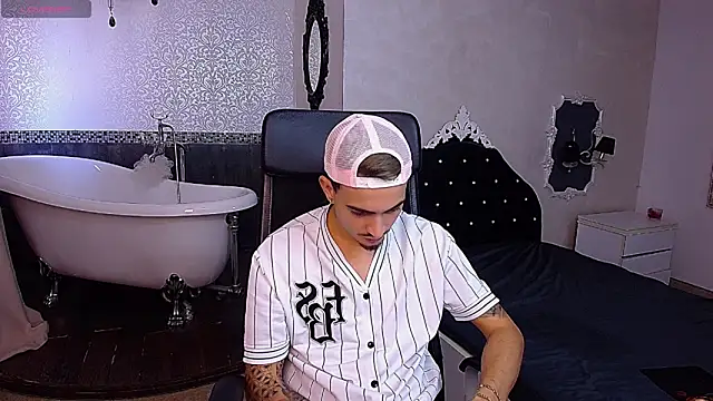 BrandonTate online show from September 15, 9:54 am