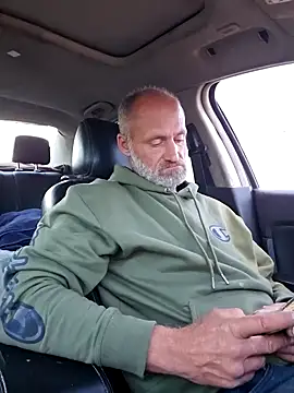 FloppyPickle4u online show from December 4, 12:19 am