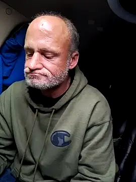 FloppyPickle4u online show from December 23, 10:44 pm