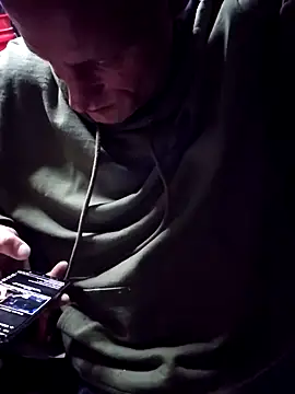 FloppyPickle4u online show from December 8, 7:26 am