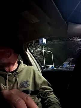 FloppyPickle4u online show from December 28, 3:58 am