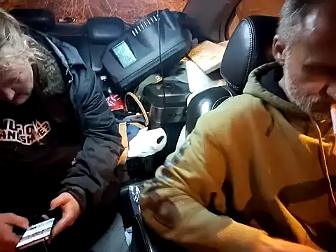 FloppyPickle4u online show from December 30, 4:09 am