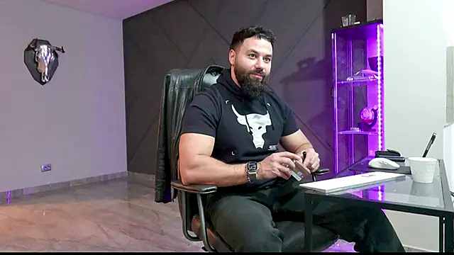 Snapshot of mattmasterss chatting on March 13, 9:16 pm mattmasterss online show from March 13, 9:16 pm