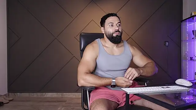 mattmasterss online show from July 15, 4:57 pm