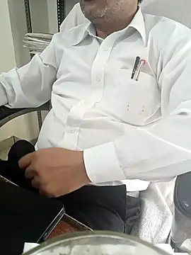 Snapshot of Hot-man39 chatting on October 30, 9:33 am Hot-man39 online show from October 30, 9:33 am