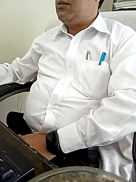 Snapshot of Hot-man39 chatting on March 4, 5:53 am Hot-man39 online show from March 4, 5:53 am