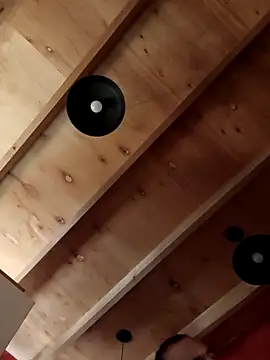 manucho2023 online show from April 17, 1:36 pm