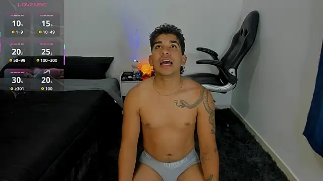 valentino santoss online show from January 31, 7:34 pm