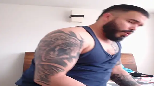 alexandergranda71 online show from December 23, 8:36 pm