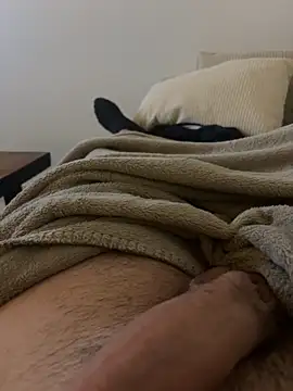 Snapshot of fuckitzer chatting on November 1, 8:02 pm fuckitzer online show from November 1, 8:02 pm