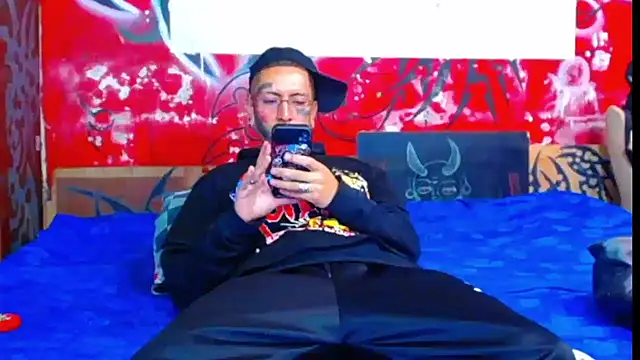 deivid estrada online show from February 28, 4:06 pm