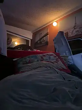 bigdickgio6923 online show from February 17, 2:32 am