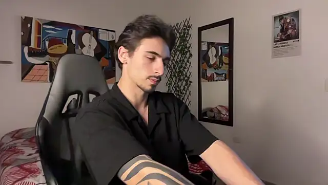 David Brown18 online show from February 9, 3:11 am