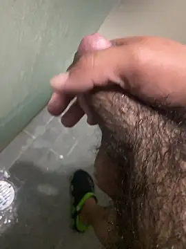 leocardenaz online show from May 2, 6:49 am