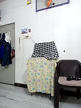 Forbidden Live143 online show from January 6, 8:25 am