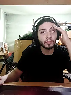 kleineid77 online show from April 4, 2:03 pm