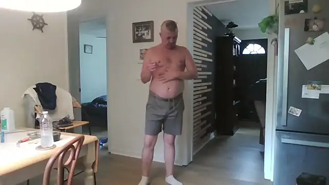 Snapshot of keiferkriss chatting on September 17, 6:31 pm keiferkriss online show from September 17, 6:31 pm