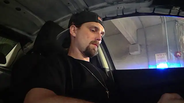 VitaminDrewFl online show from January 18, 7:32 am