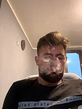 Snapshot of yxssxn24403 chatting on October 12, 4:45 pm yxssxn24403 online show from October 12, 4:45 pm