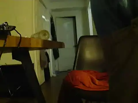 Snapshot of L0cKyseven77 chatting on February 23, 8:44 am L0cKyseven77 online show from February 23, 8:44 am