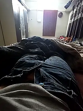 Amaze Boy online show from January 12, 7:40 pm