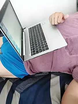 khriztiam  online show from January 15, 2:48 am