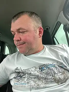 bigdickdino23 online show from June 2, 3:35 pm