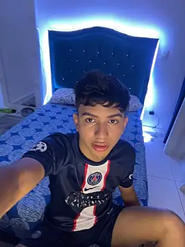 Leonarrrd 01 online show from February 18, 2:59 am